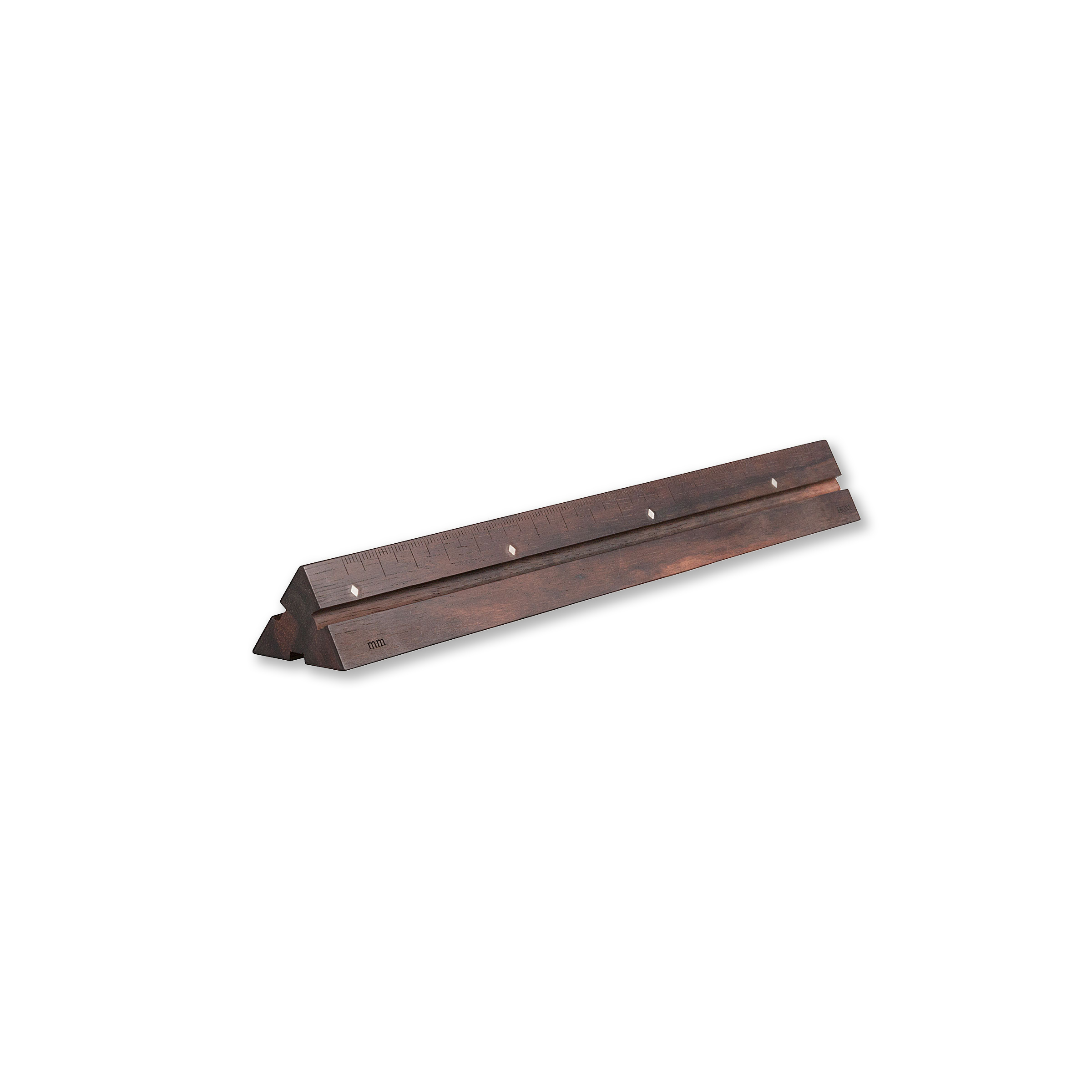 RULER 